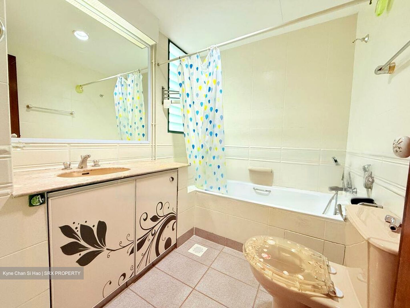 Gold Coast Condo (D5), Condominium #482189001